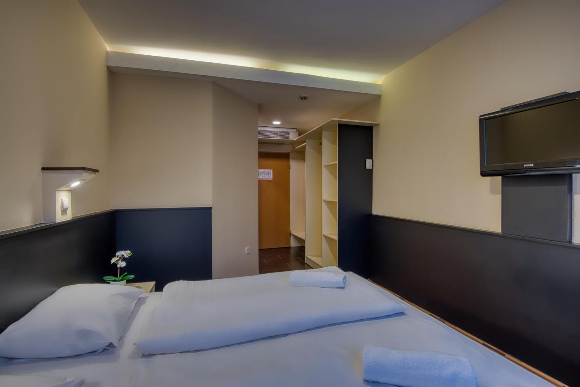 בודפשט City Budget Hotel מראה חיצוני תמונה